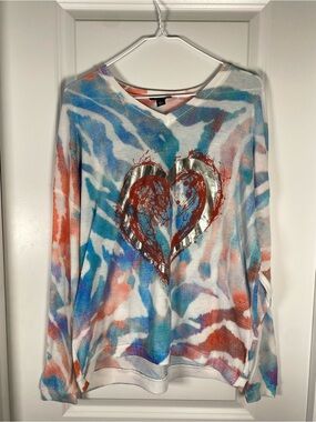 mōd x Italy Tie Dye Foil Heart Graphic V-Neck Sweatshirt Top L